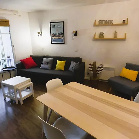 Au Milieu Des Pins, De 38 M2 - 4 Personnes - Domaine Du Golf Διαμέρισμα *